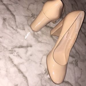 Gianvito Rossi nude patent chunky heels